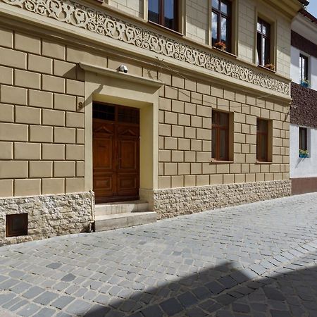 Postavarului8 Braşov Esterno foto